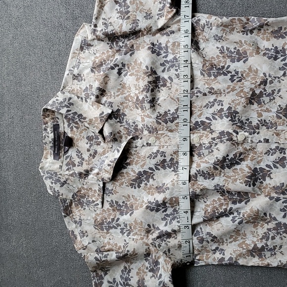 EDDIE BAUER Wrinkle Free Shaped Fit Long Sleeve Button Down Shirt SIZE: S - Picture 7 of 11